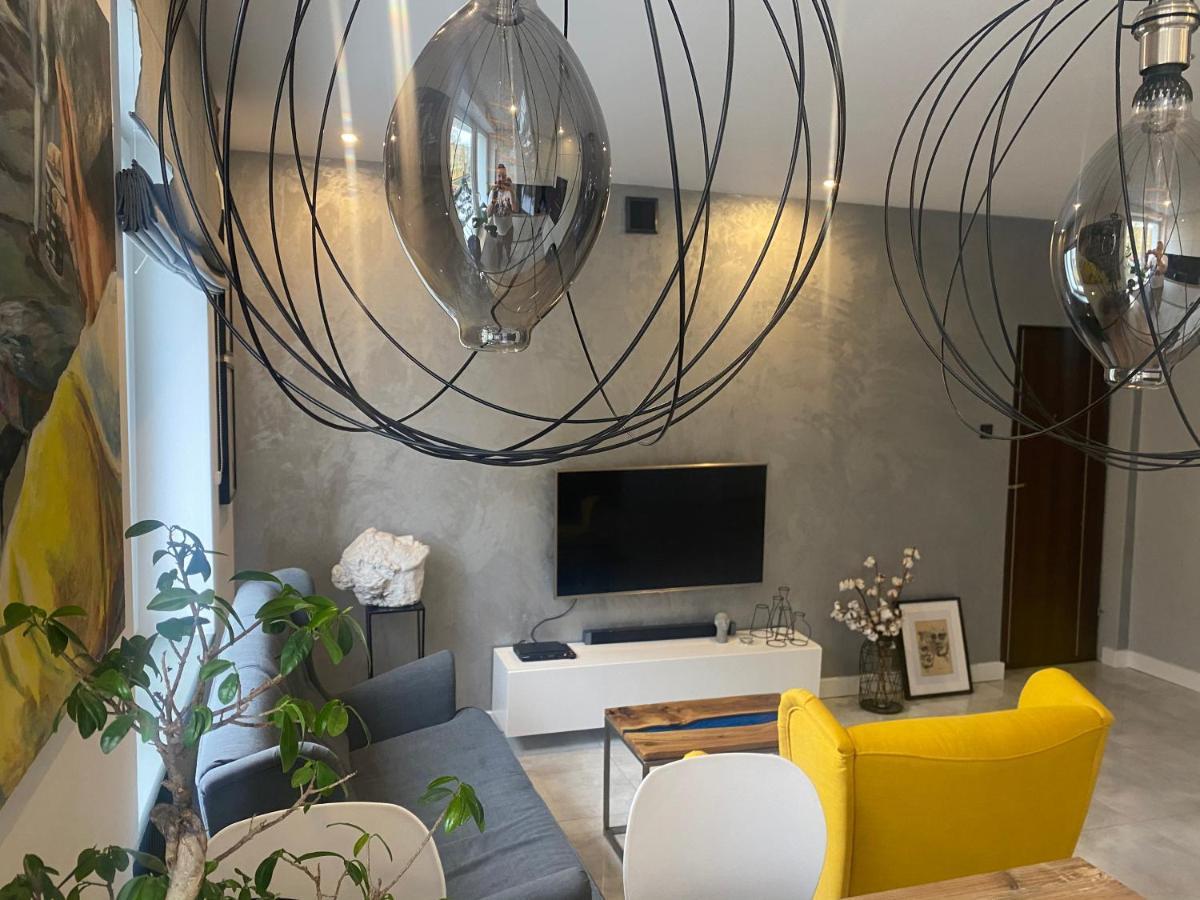 Apartament Centrum- Art&Design Konin  Extérieur photo