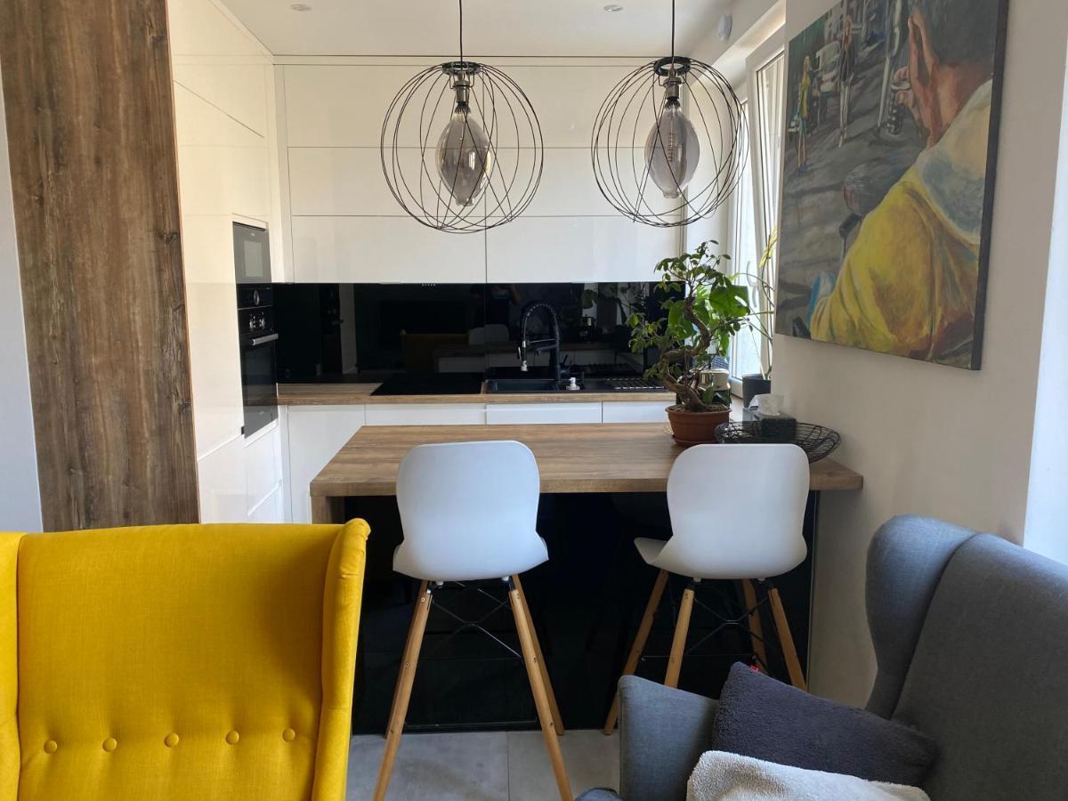 Apartament Centrum- Art&Design Konin  Extérieur photo